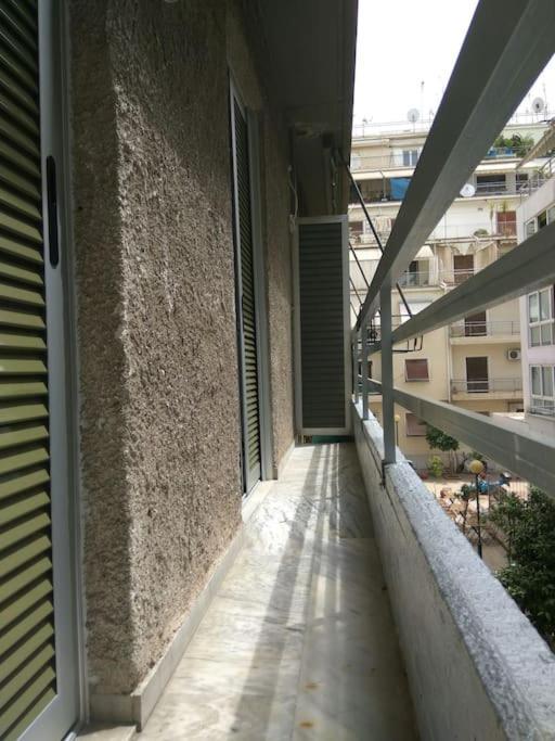 Nice& Cozy Flat 1Min From The Heart Of Athens.Wifi エクステリア 写真
