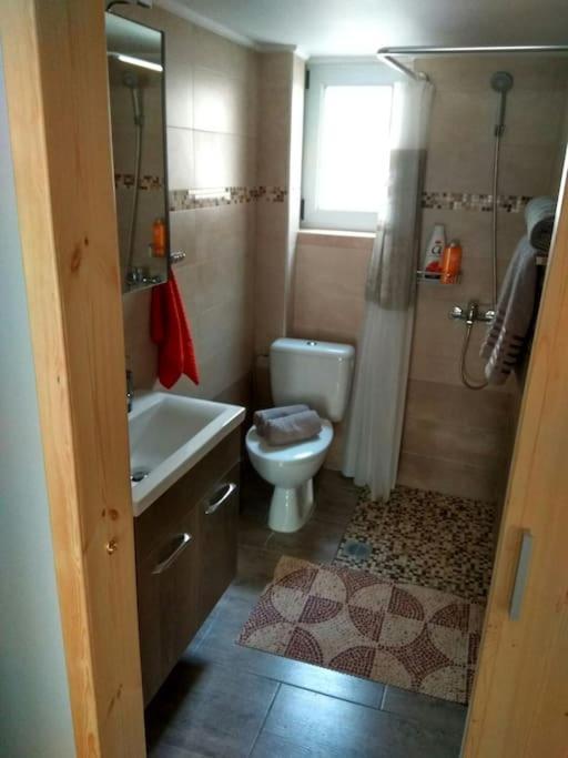 Nice& Cozy Flat 1Min From The Heart Of Athens.Wifi エクステリア 写真